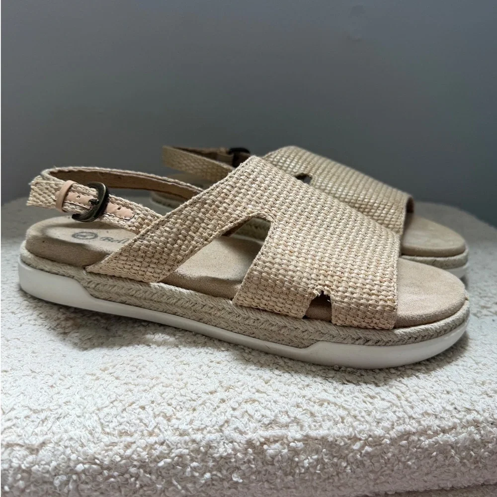 Bella Vita Woven Raffia Platform Slingback Sandals Beige 9M New in Box
